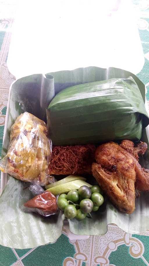 Warung Nasi Teh Dedeh 4