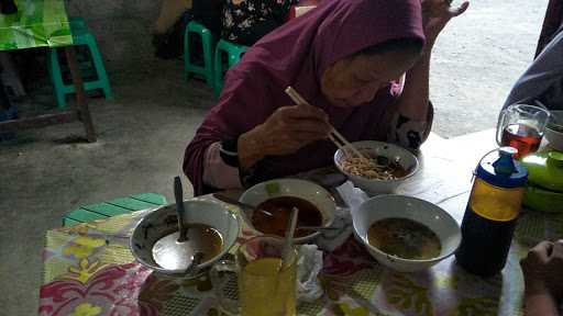 Mie Ayam & Bakso Pak Min 6