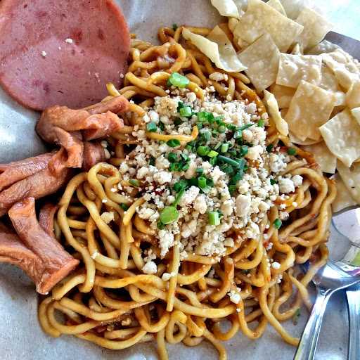 Mie Demit 4