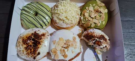 Almeer Doughnuts 5