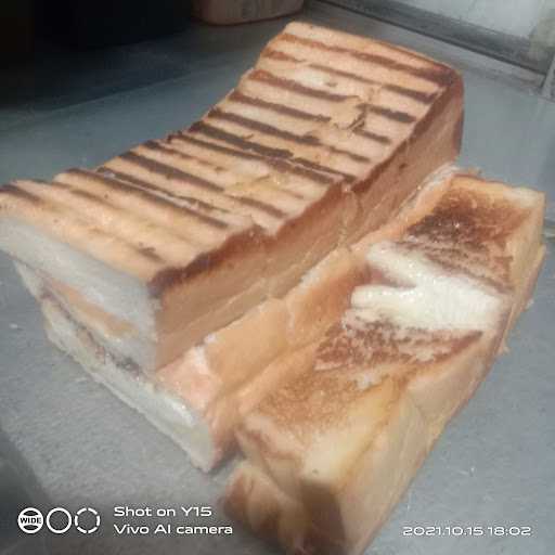 Roti Bakar Justin 10