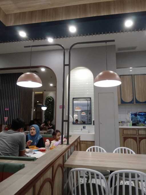 Solaria - Ciputra Citraraya Tangerang 9