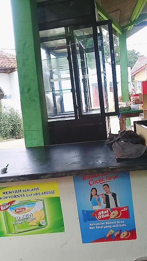 Warung Nasi Uduk Ibu Sinah 1