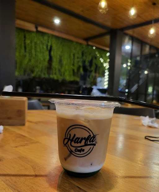 Harfa Cafe 4