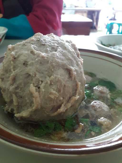 Baso Raksasa Panumbangan 1