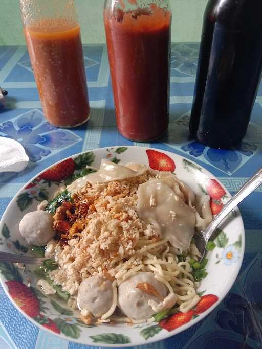 Mie Akup Panyileukan 6