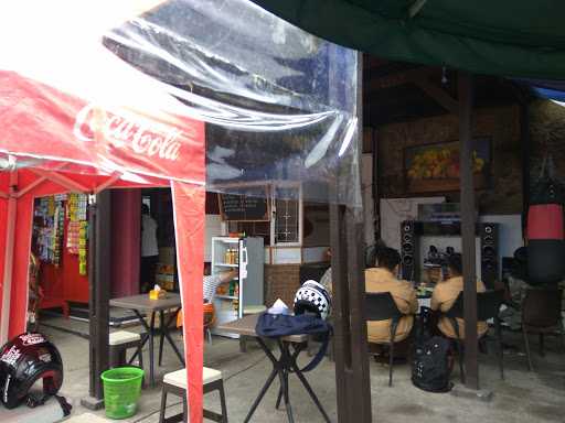 Warung Samsak 3