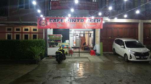 Cafe Pinto Aceh 8