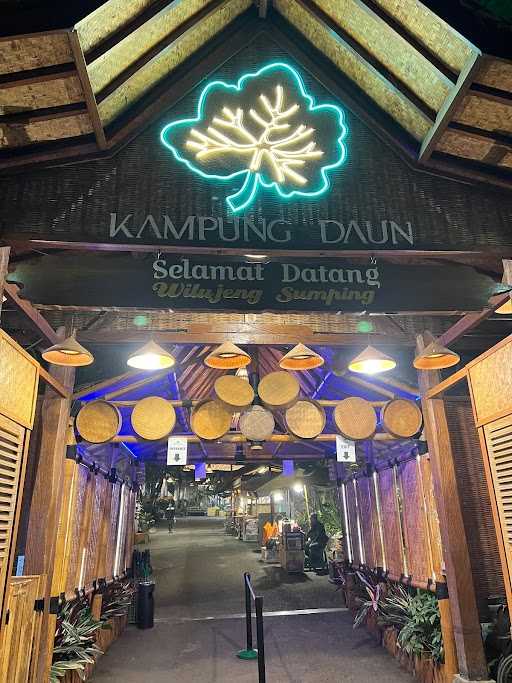 Kampung Daun Culture Gallery & Cafe 5