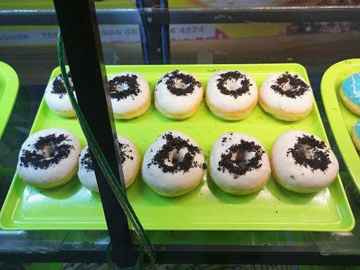 Donat Madu H.Mawi Parung 6