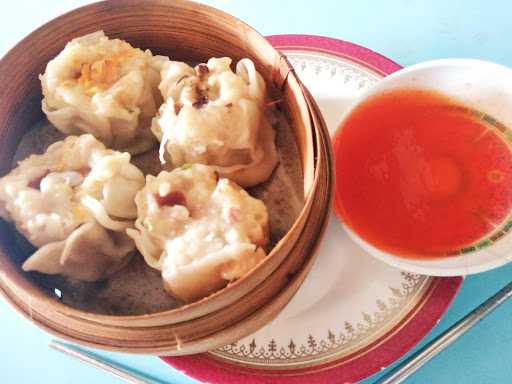 Dimsum & Es Dawet Ireng 3