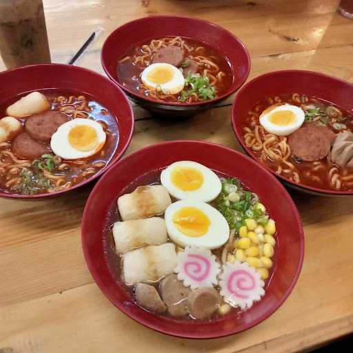 Mamike Ramen & Mie Pedas 8