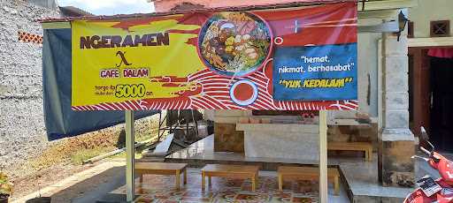 Ngeramen X Cafe Dalam 7