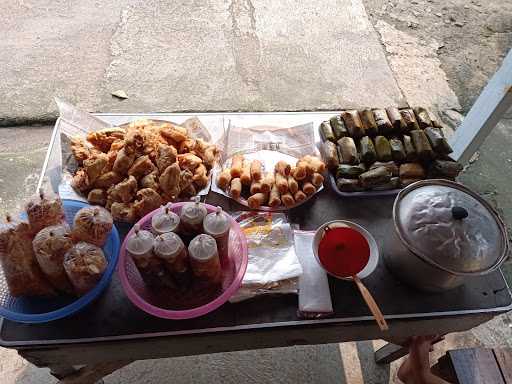 Warung Nasi Uduk Teh Ulan 8