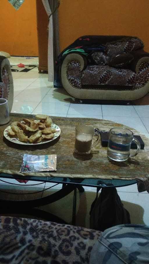 Cafe Kaka Gilang 4