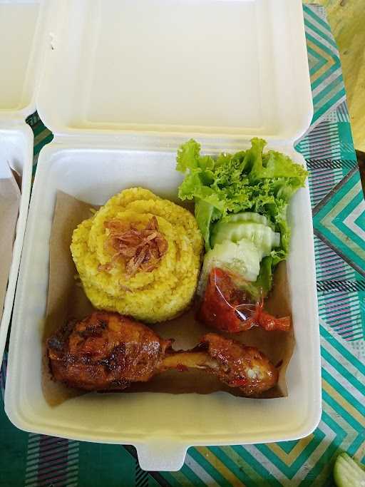 Nasi Kuning Nazira 5