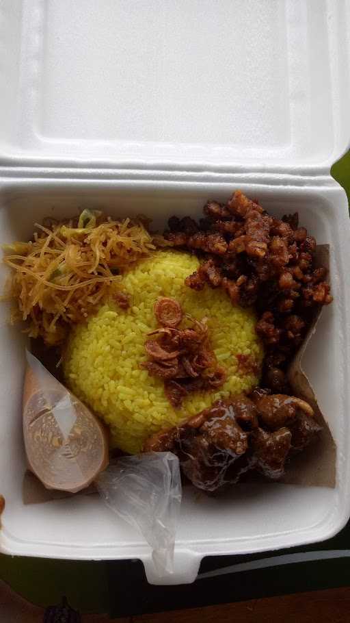 Nasi Kuning Nazira 10