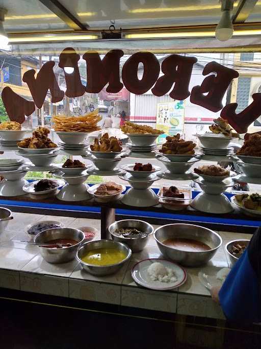 Salero Minang Masakan Padang 1