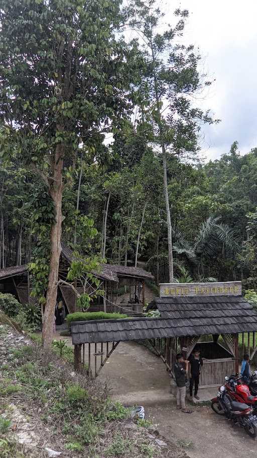 Taman Wisata Bukit Pasirpeer 10