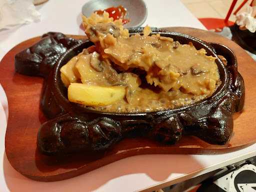 Steaky Steak Gading 2