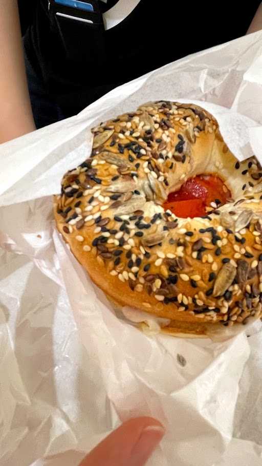 Mad Bagel - Ampera Kemang 10