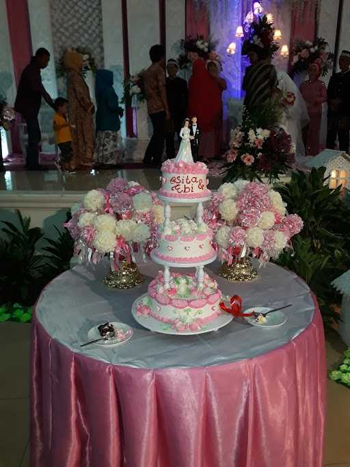 Mutiara Cake Cilandak 5