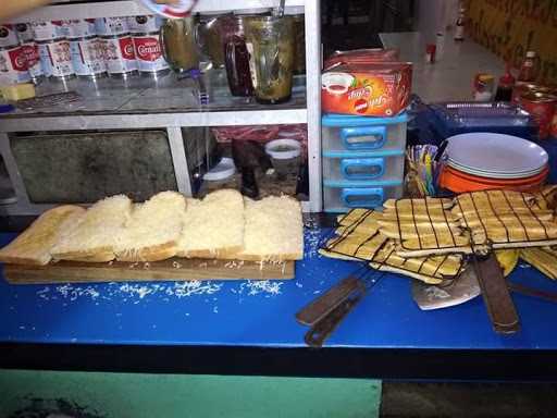 Roti Bakar Alim Dikantun 6