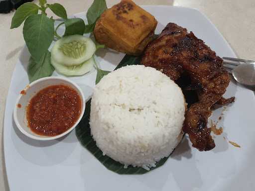 Ayam Bakar Kambal - Pasar Minggu 10