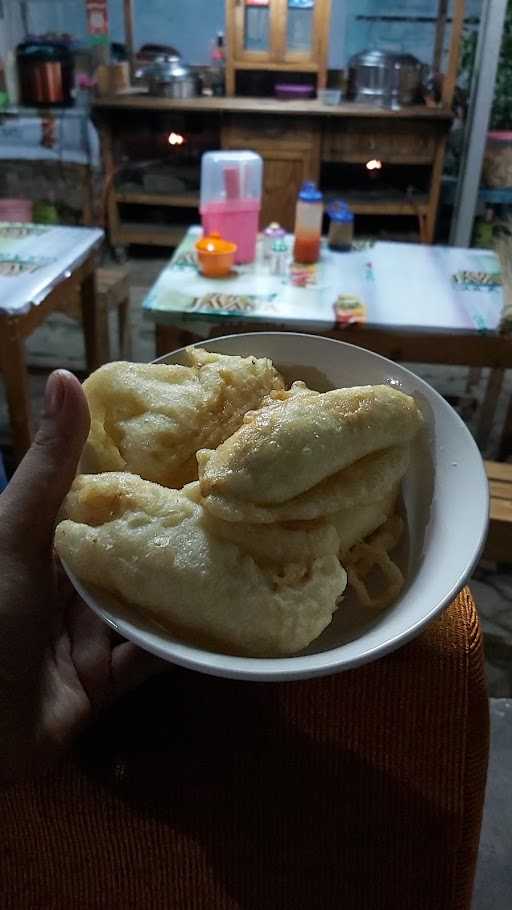 Bakso & Mie Ayam Tiqma Kebagusan 5