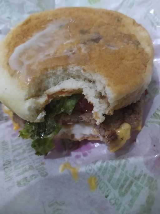 Burger Bangor Cilandak 1