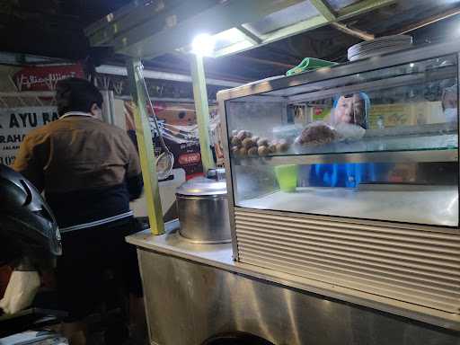 Candik Ayu Bakso Rahayu 4