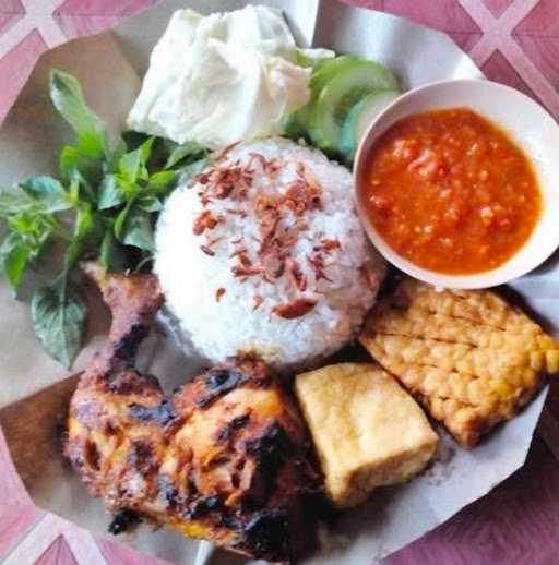 Ikan Bakar Dan Ayam Bakar Warung Mang Dono 1