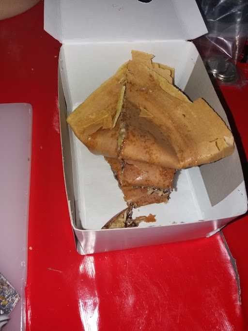 Martabak Legenda Bandung (Depan Sman 28 Jatipadang) 1