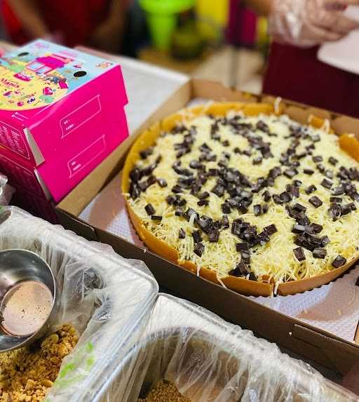 Martabak Pizza Orins Mampang 10