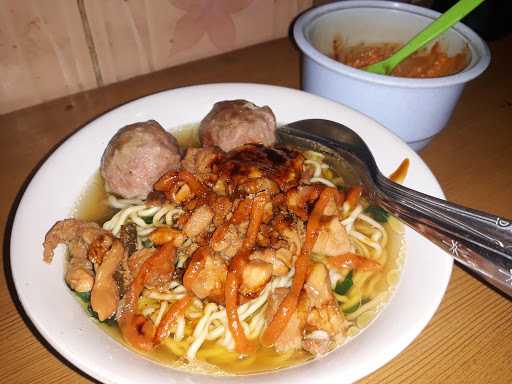 Mie Ayam Bakso Agung 5