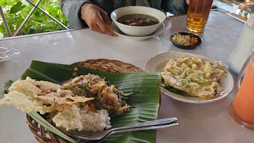 Rawon,Soto Ayam,Mendoan Di Pondok Makan 23 Ragunan 10