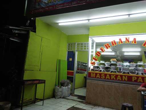 Rumah Makan Sederhana Bundo 4