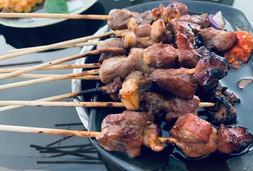 Sate Senayan, Arkadia 8