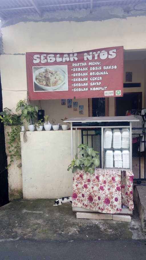 Seblak Nyos Kebagusan 9