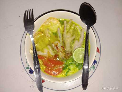 Warung Pecel Lele Pohon Mangga 6