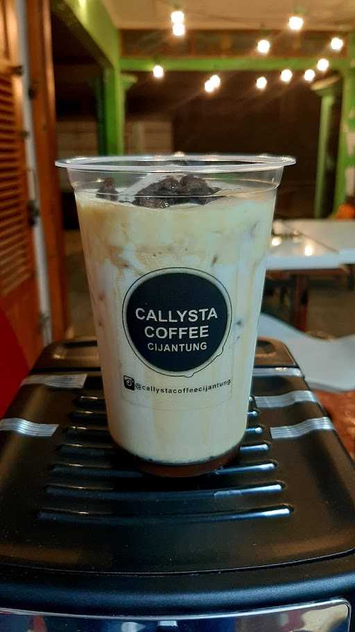 Callysta Coffee Cijantung 8