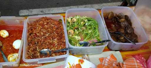 Nasi Uduk Wiwik 2