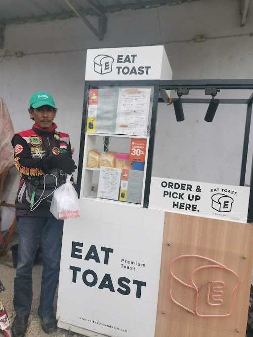 Eat Toast Tangerang 4