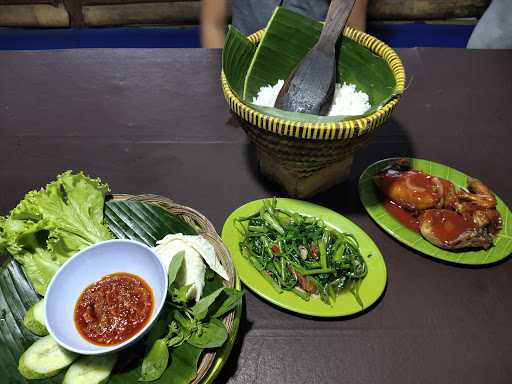 Pondok Permata Rumah Makan Lesehan 7