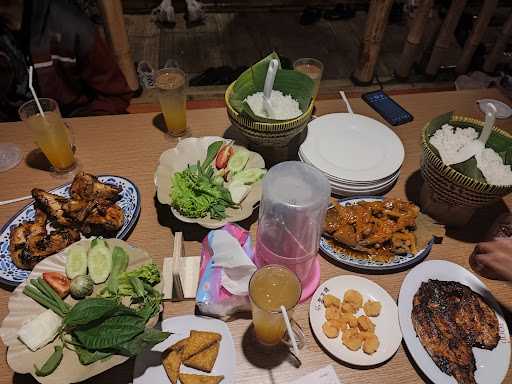 Pondok Saung Gading 5