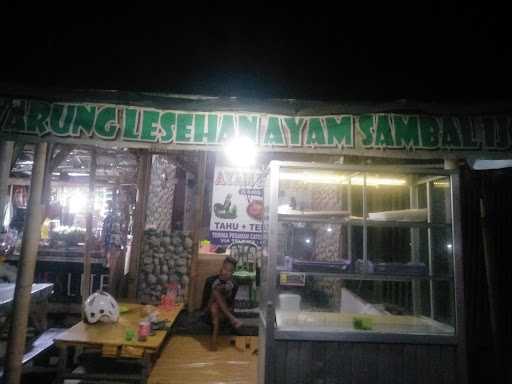 Warung Lesehan Ayam Sambal Ijo 1