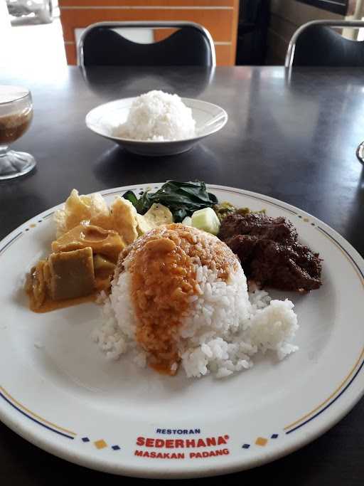 Restoran Sederhana 4