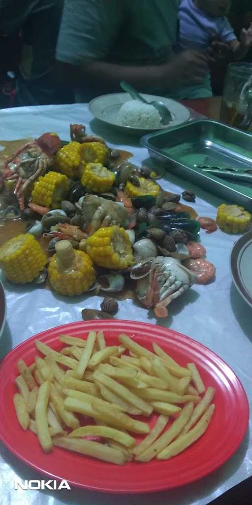 Dapur Seafood Kendal 6