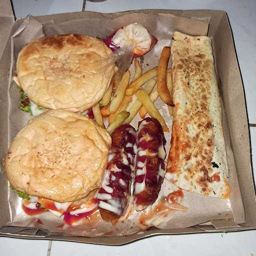 Fifi Pizza Kebab Burger 1