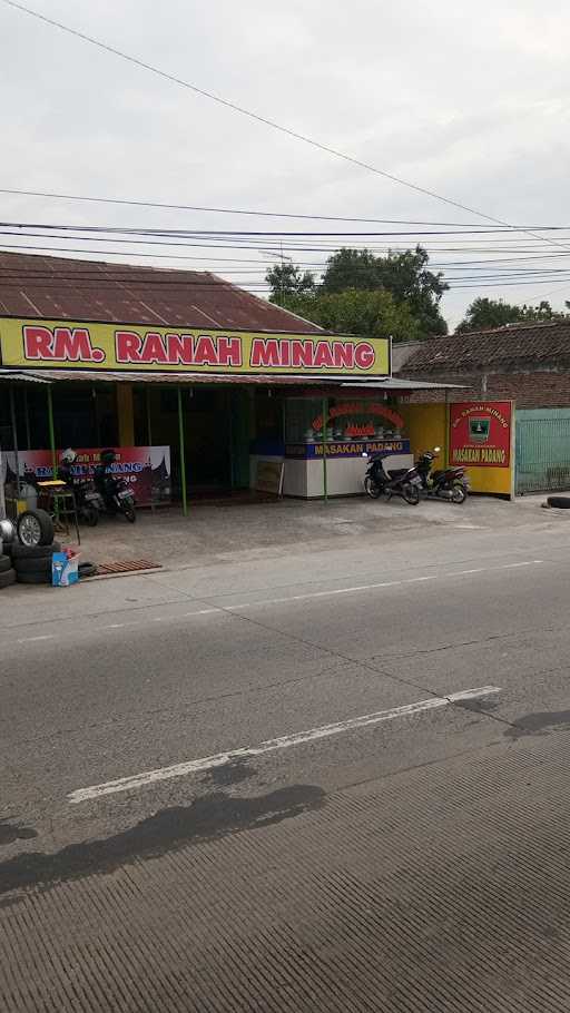 Rumah Makan Ranah Minang 6